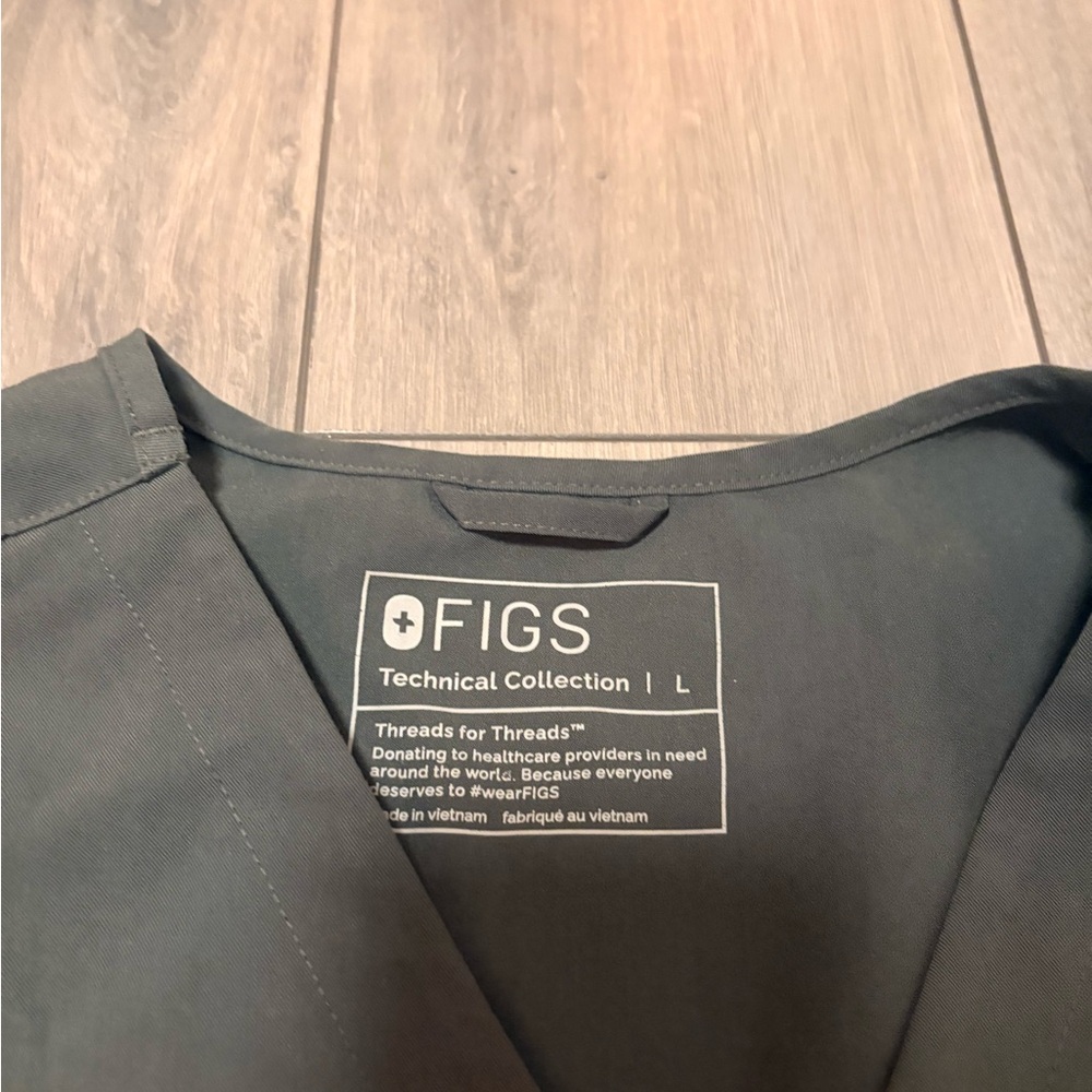 Figs Dark Gray Scrub Shirt - Picture 2 of 2